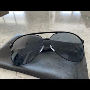 Quay Australia Black Aviator Sunglasses